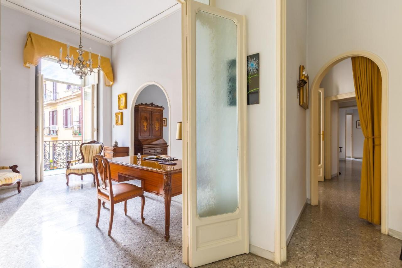 Rettifilo Family Apartment By Wonderful Italy Napoli Eksteriør billede